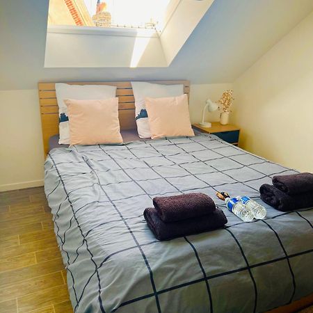 Superbe Appartement Tres Calme Et Confortable แร็งส์ ภายนอก รูปภาพ